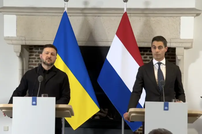 Україна та Нідерланди підписали документ про оборонну співпрацю