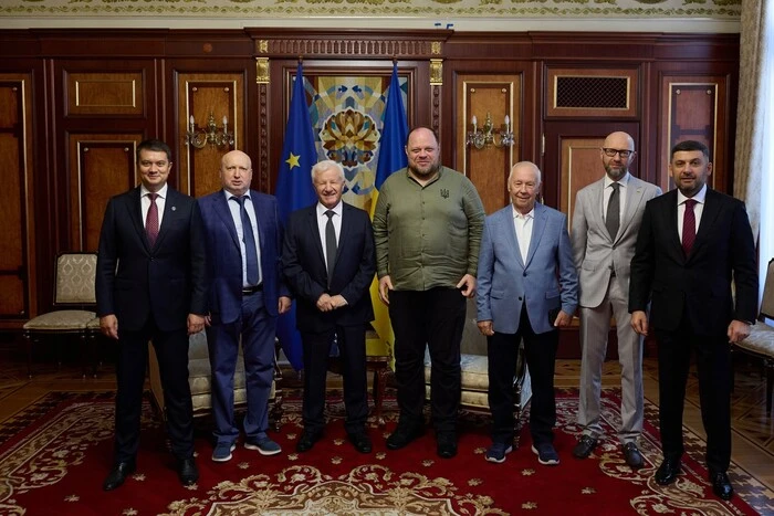 Куди зник Володимир Литвин? Стефанчук зібрав живих голів Верховної Ради (фото)